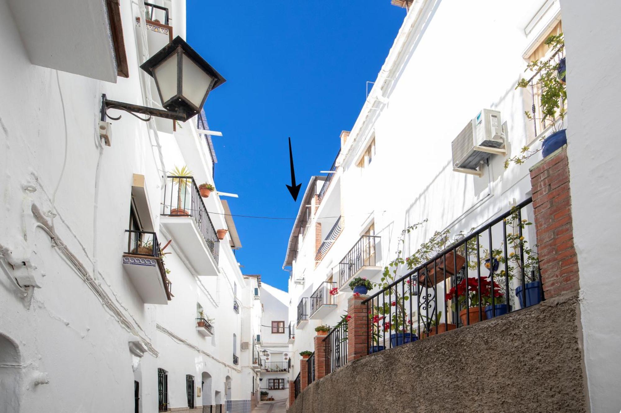 Casa Marlo, Spacious House In The Lively Centre Of Competa Villa Buitenkant foto